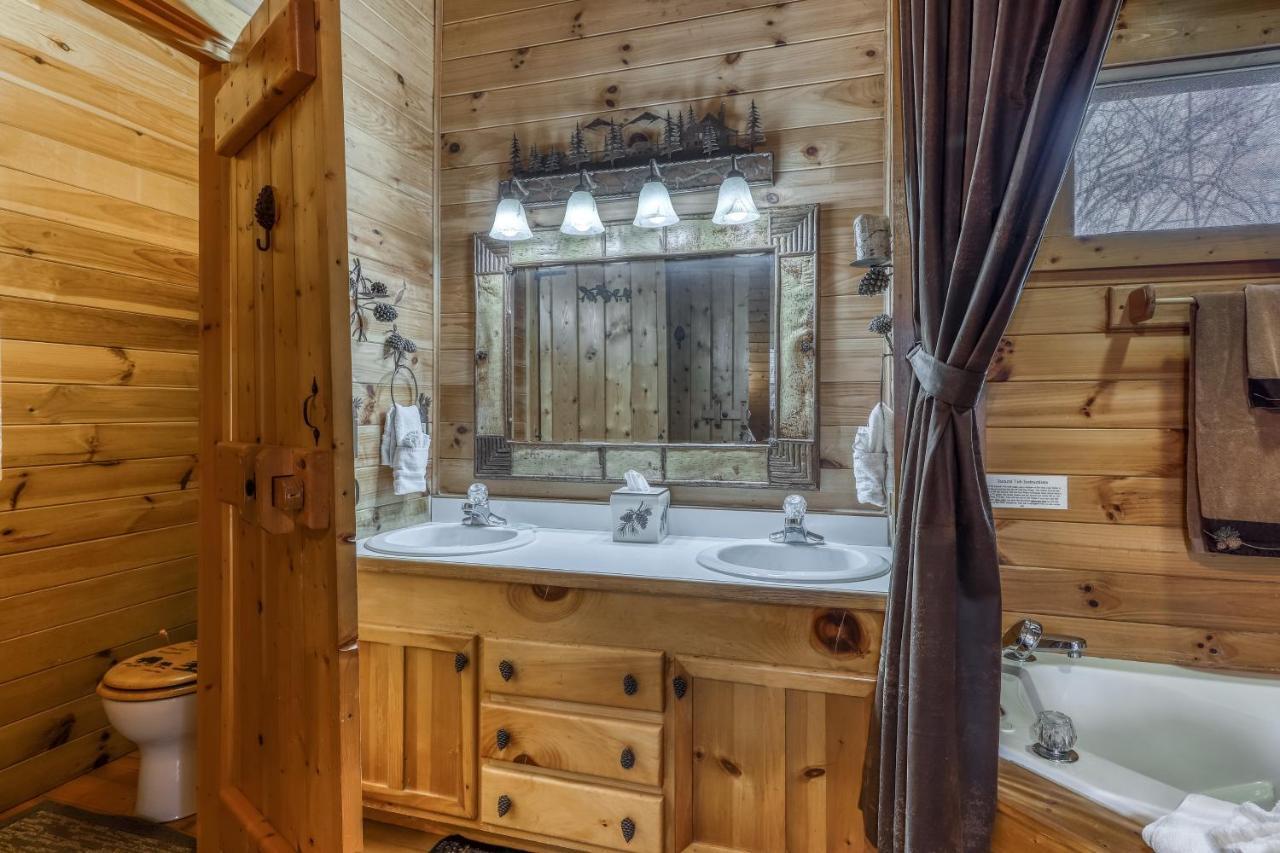 Villa Pine Cone Ridge à Sevierville Extérieur photo