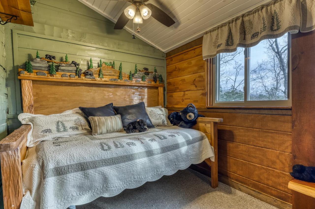 Villa Pine Cone Ridge à Sevierville Extérieur photo